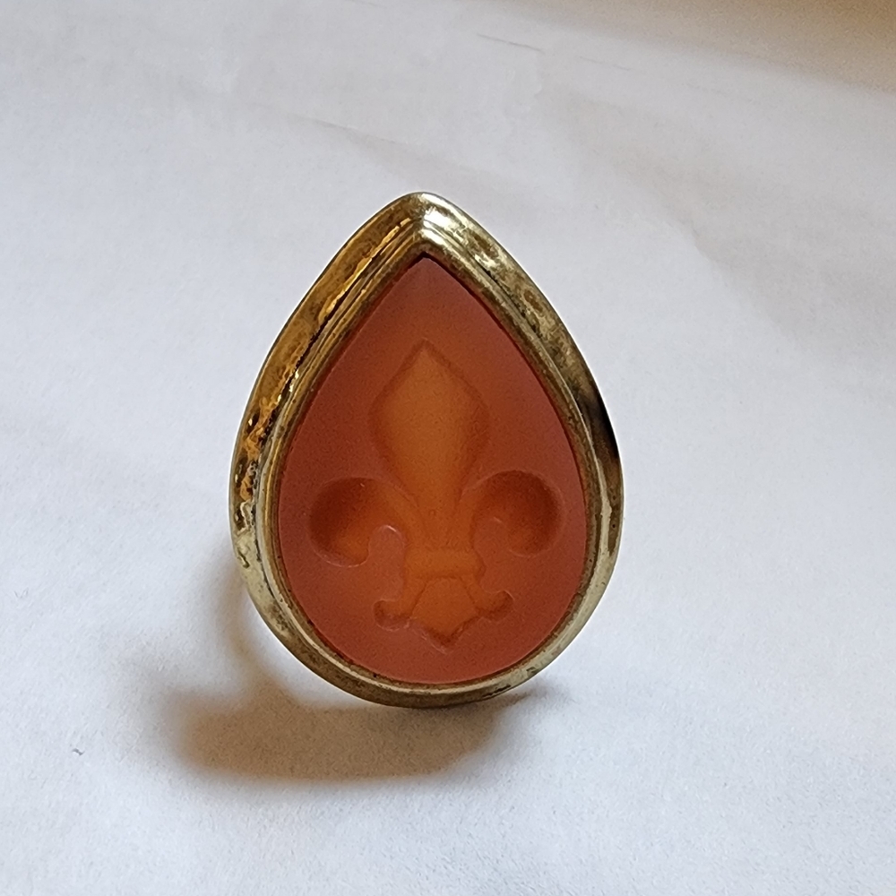Brand New Silpada Fleur-de-lis Statement Ring Sixes 5 & 9 Available - Picture 2 of 4